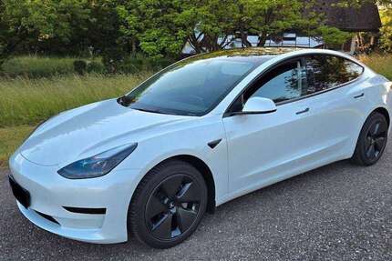 Tesla Model 3 Gebrauchtwagen