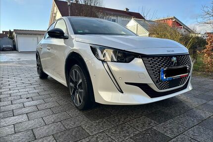 Peugeot e-208 Gebrauchtwagen