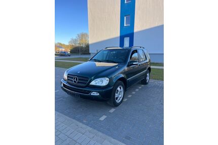 Mercedes-Benz ML 270 Gebrauchtwagen