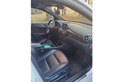 Mercedes-Benz B 180 Gebrauchtwagen