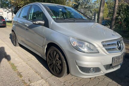 Mercedes-Benz B 200 Gebrauchtwagen