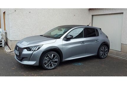 Peugeot e-208 Gebrauchtwagen