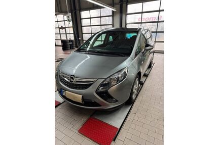 Opel Zafira Tourer Gebrauchtwagen