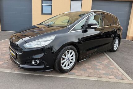 Ford S-Max Gebrauchtwagen