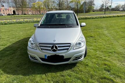 Mercedes-Benz B 200 Gebrauchtwagen