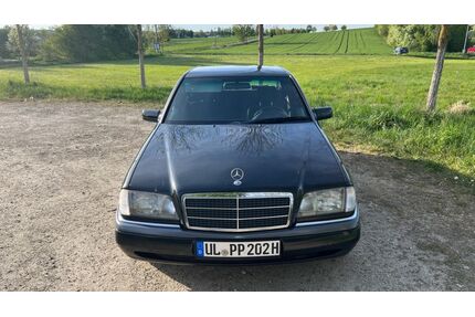 Mercedes-Benz C 180 Gebrauchtwagen