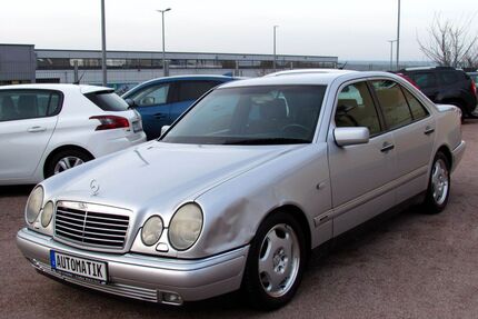 Mercedes-Benz E 230 Gebrauchtwagen