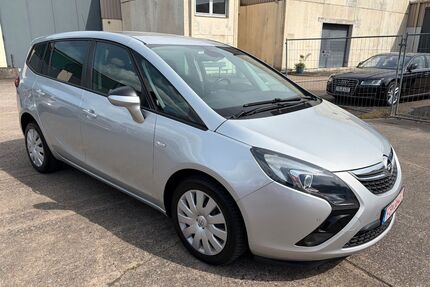 Opel Zafira Tourer Gebrauchtwagen