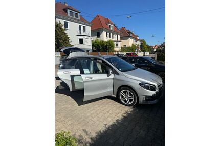Mercedes-Benz 220 Gebrauchtwagen