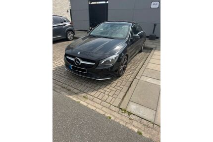 Mercedes-Benz CLA 200 Gebrauchtwagen