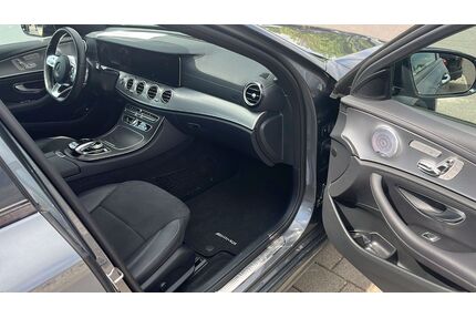 Mercedes-Benz E 220 Gebrauchtwagen