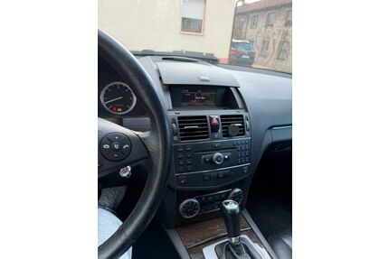 Mercedes-Benz 320 Gebrauchtwagen