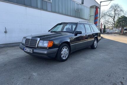 Mercedes-Benz 220 Gebrauchtwagen