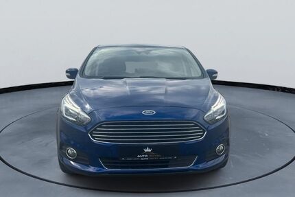 Ford S-Max Gebrauchtwagen