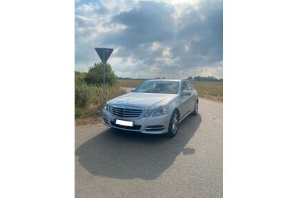 Mercedes-Benz E 220 Gebrauchtwagen
