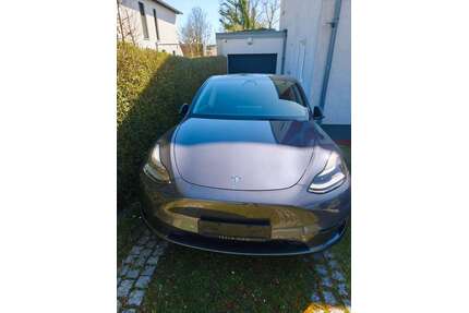 Tesla Model Y Gebrauchtwagen