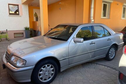 Mercedes-Benz C 240 Gebrauchtwagen