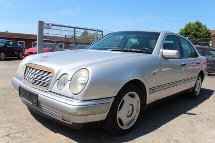 Mercedes-Benz E 240 Gebrauchtwagen