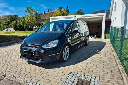 Ford S-Max Gebrauchtwagen