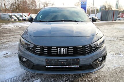 Fiat Tipo Hatchback City Sport KAMERA+AHK+LED+ALU18 