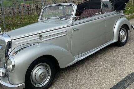 Mercedes-Benz 220 Gebrauchtwagen