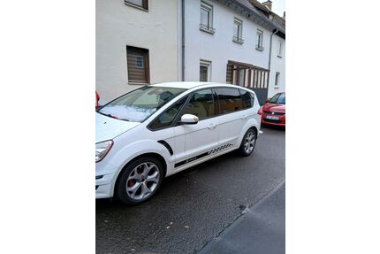 Ford S-Max Gebrauchtwagen