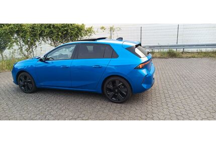 Opel Astra Electric Gebrauchtwagen