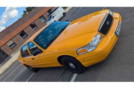 Ford Crown Gebrauchtwagen