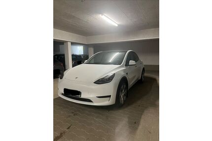 Tesla Model Y Gebrauchtwagen