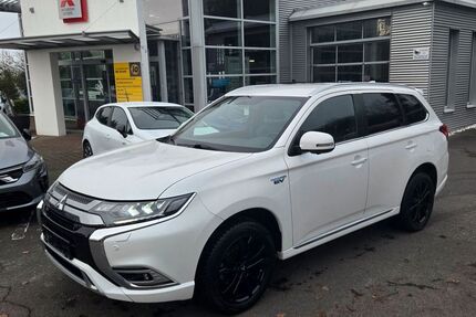 Mitsubishi Plug-in Hybrid Outlander Gebrauchtwagen