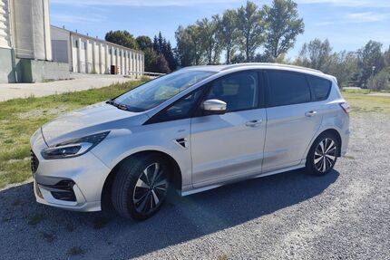 Ford S-Max Gebrauchtwagen