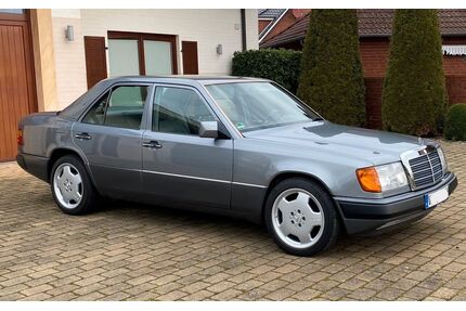 Mercedes-Benz 230 Gebrauchtwagen
