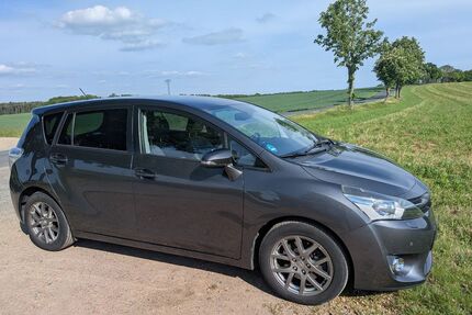 Toyota Verso Gebrauchtwagen