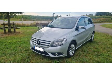 Mercedes-Benz B 180 Gebrauchtwagen