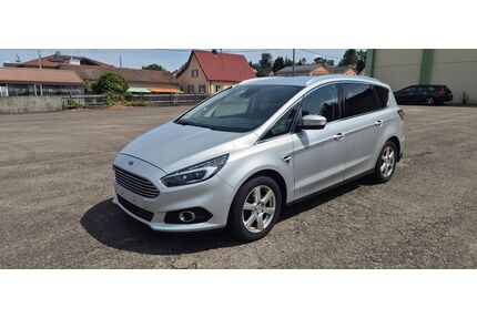 Ford S-Max Gebrauchtwagen