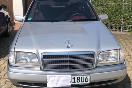 Mercedes-Benz C 180 Gebrauchtwagen