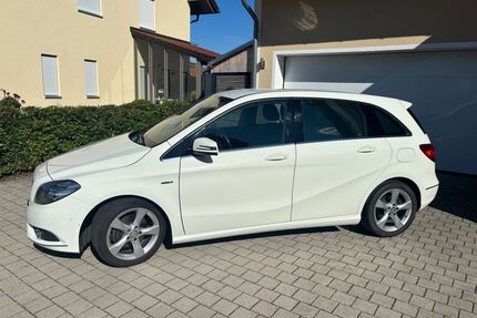 Mercedes-Benz B 180 Gebrauchtwagen