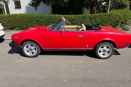 Fiat 124 Spider Gebrauchtwagen