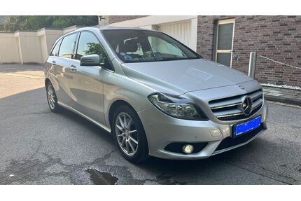 Mercedes-Benz B 220 Gebrauchtwagen