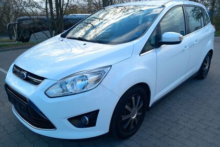 Ford Grand C-Max Gebrauchtwagen