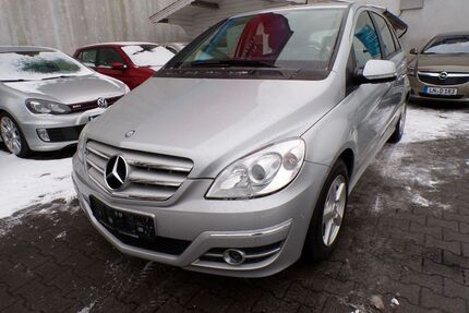 Mercedes-Benz B 180 Gebrauchtwagen