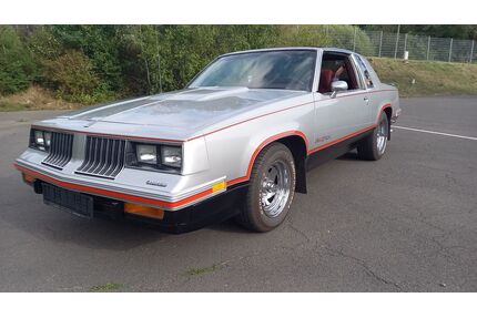 Oldsmobile Cutlass Gebrauchtwagen