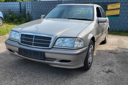 Mercedes-Benz C 180 Gebrauchtwagen