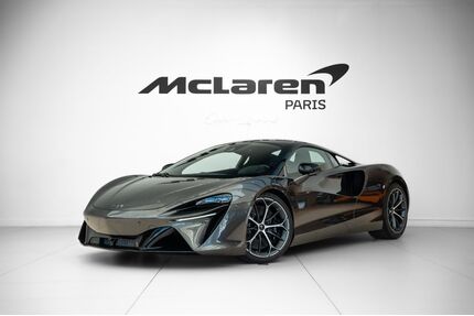 McLaren Artura Gebrauchtwagen