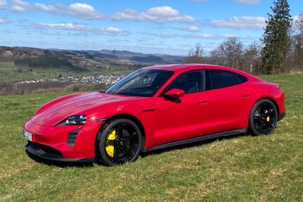 Porsche Taycan Gebrauchtwagen
