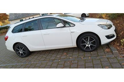 Opel Astra Gebrauchtwagen
