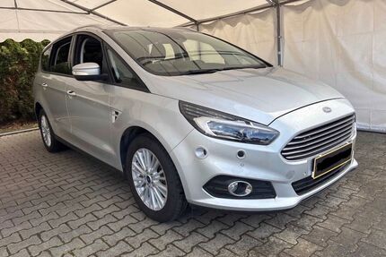 Ford S-Max Gebrauchtwagen