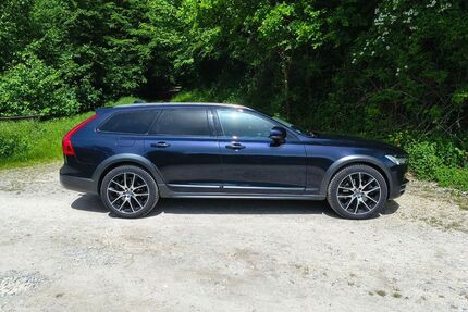 Volvo V90 Cross Country Gebrauchtwagen