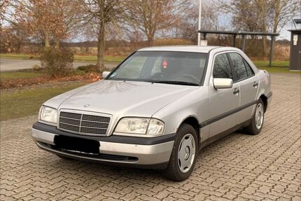 Mercedes-Benz C 180 Gebrauchtwagen