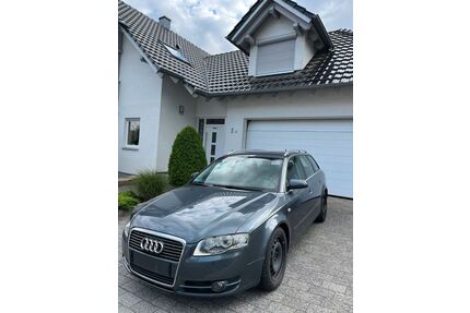 Kia A4 
